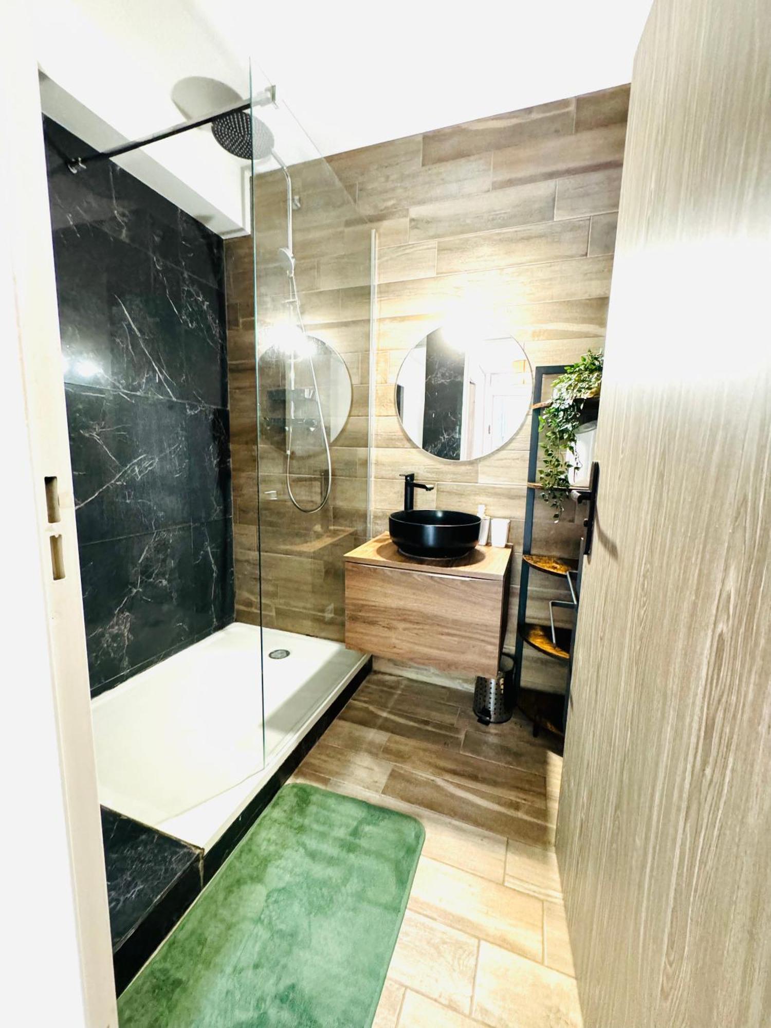 Bel Appartement Proche Parc & Lac 雷恩 外观 照片